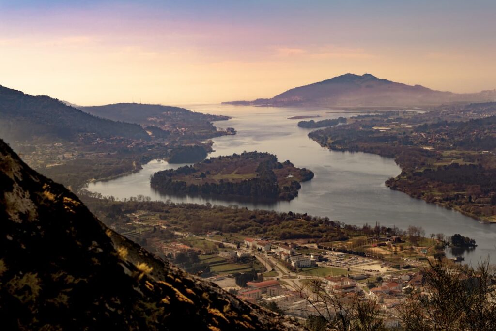 2019-20_P.I. DE FOTOGRAFIA-CFGS_FernandezAmorinEsterMaria_BilisNegra_JPGFINAL_013 Fotografía del proyecto Bilis Negra: Vistas desde un mirador